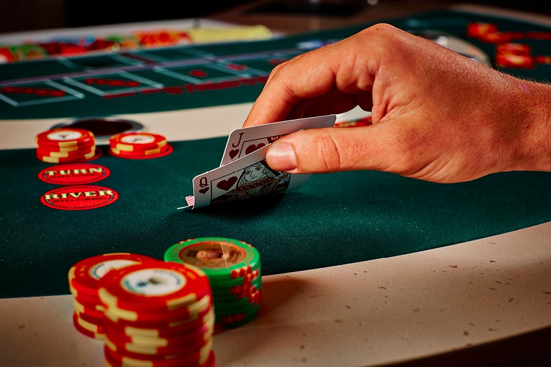Bet thủ cần ghi nhớ các lưu ý khi cá cược Poker Texas Hold'em 68 game bài